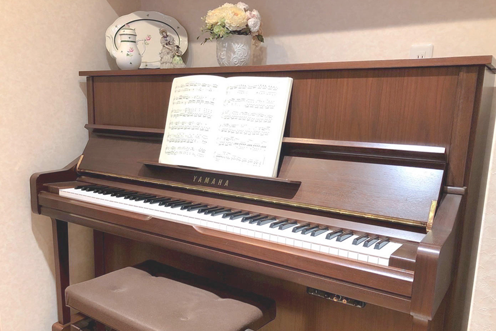 アップライトピアノ